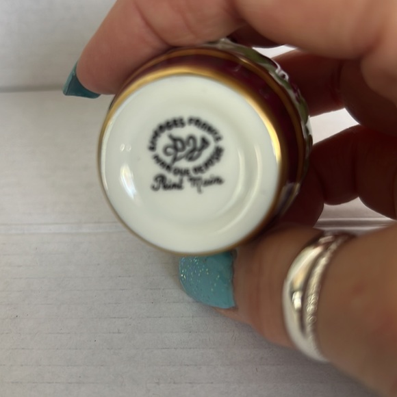 LIMOGES PAINTED WINE BARREL - Picture 3 of 3